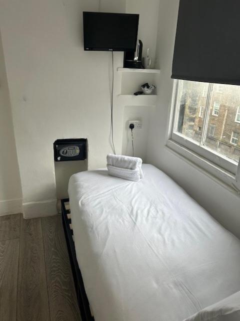 Tony'S House Hotel London Zimmer foto