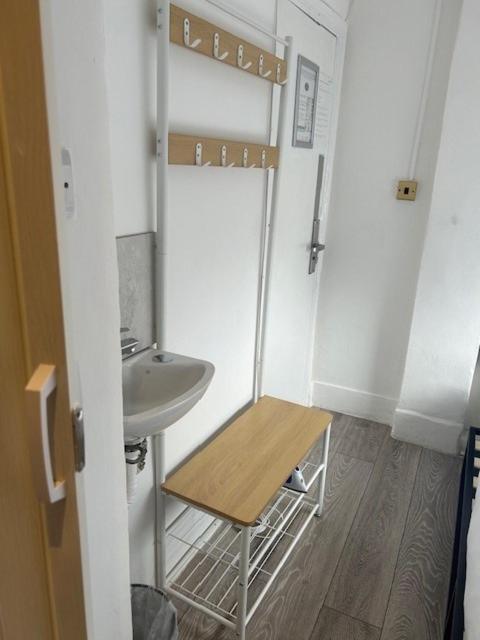 Tony'S House Hotel London Zimmer foto